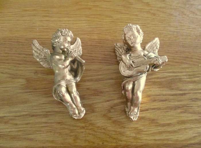 Two cute small vintage cherubs - wall plaques
