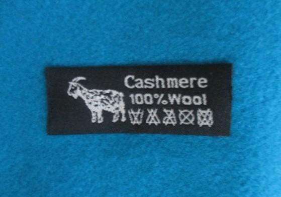 A special Cashmere shawl/throw - 100% Wool - beautifully embroidered and in "as new" condition