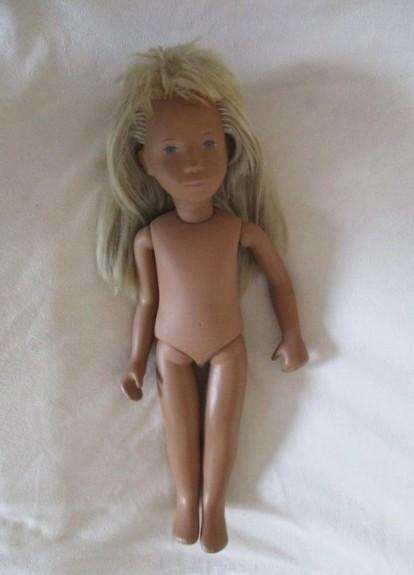 Rare Collector's doll - vintage 1960's/70's Sasha doll - Blonde Gingham Girl by Frido/Trendon