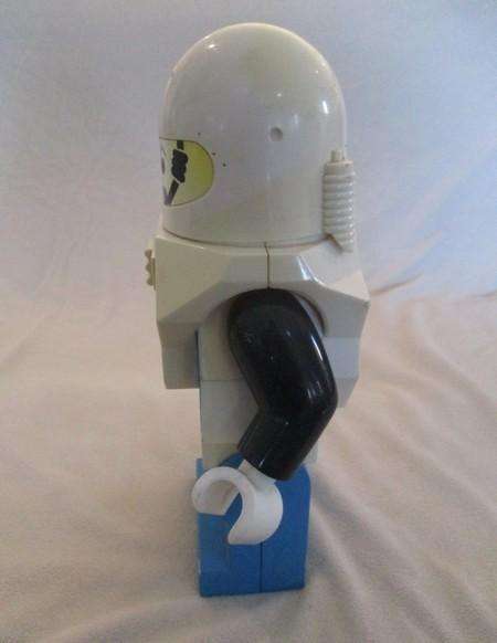 For the Lego enthusiast - large rare vintage 1997 Grosvenor Lego Aquanaut Bubble Bath Bottle