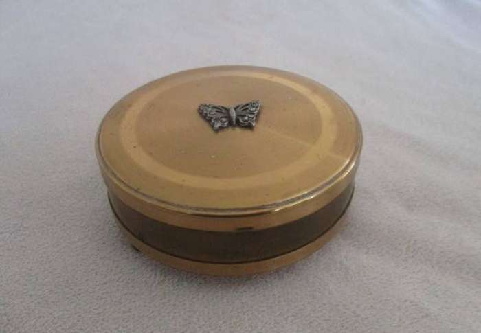 Vintage 1960's/70's Margaret Rose gold toned vanity trinket box with filigree & rhinestone butterfly