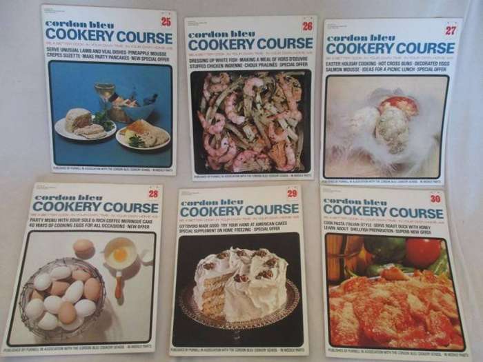 32 x Cordon Bleu Cookery Course magazines in consecutive order and great condition