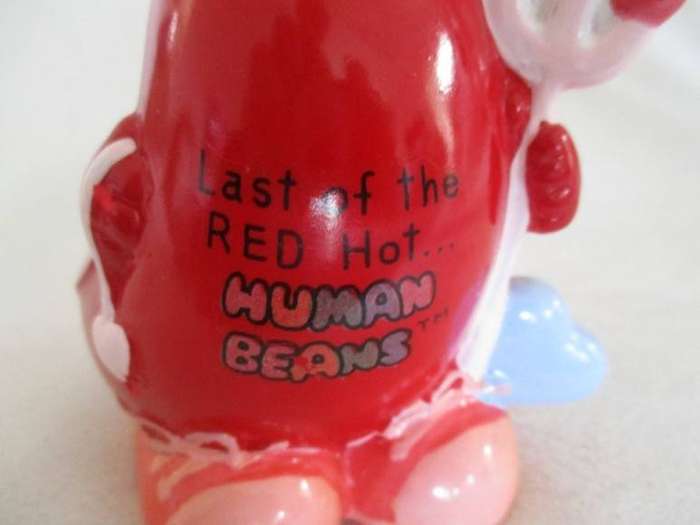 Collectable vintage 1984 Enesco Human Bean - Lat of the Red Hot Human Beans
