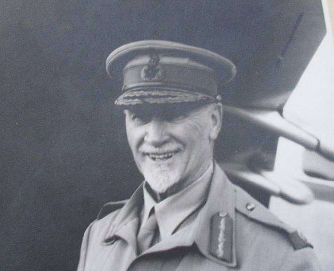Very large original photograph of General Jan Smuts (previously owned by Brigadier H J Badenhorst)