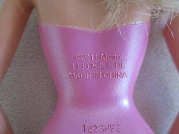 Pretty Mattel Barbie ballerina doll with pink highlights in hair