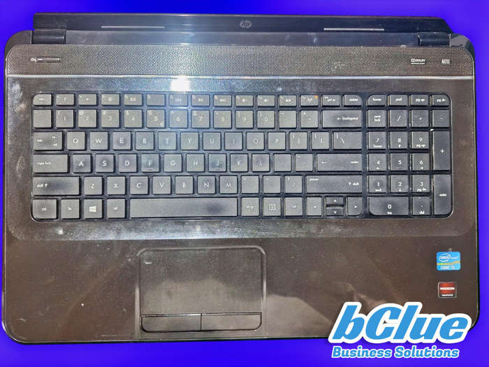 HP Pavillion G7 (17.3" CORE i5 / 16GB RAM / 240GB SSD / 1GB GPU)