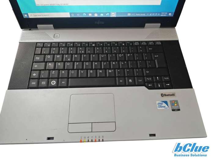 Futjitsu Laptop (Celeron CPU / 3GB RAM / 240GB SSD)