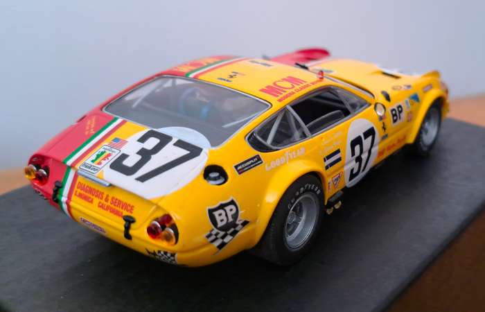 Fly Ferrari 365 GTB/4 Le Mans 1973 Analogue Slot Car 1/32