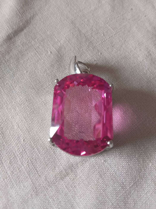 Large Checkerboard Cut Sparkling Vivid Pink Synthetic Spinel Pendant