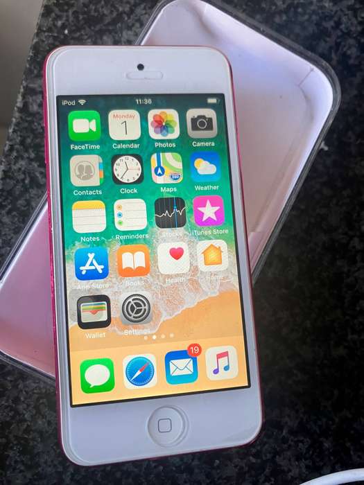 iPod touch 6th Gen 32 GB