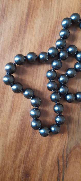 10mm Sea Shell Pearl Quality Black Necklace