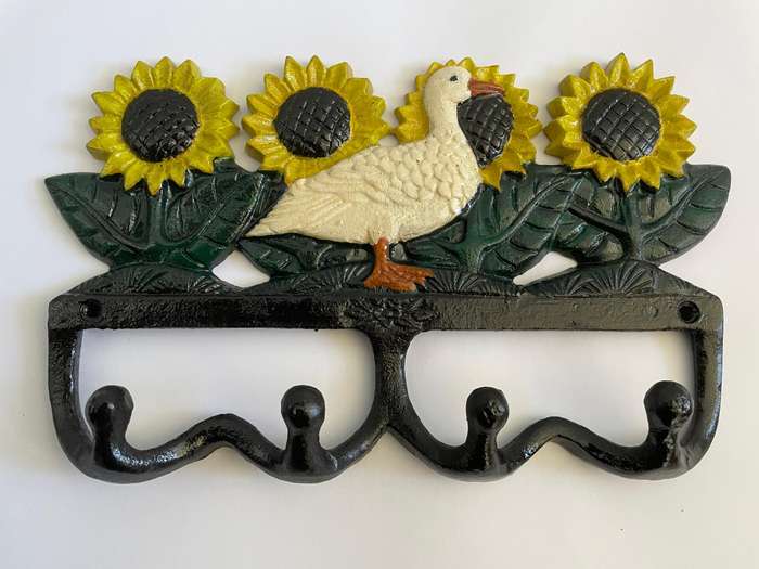 VINTAGE CAST IRON SUNFLOWER & DUCK FOUR HOOK KEY HANGER