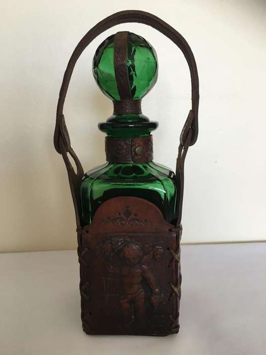RARE VINTAGE ITALIAN GREEN GLASS DECANTER IN LEATHER EMBOSSED HOLDER