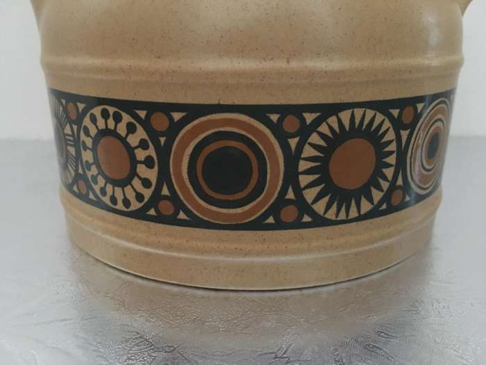 VINTAGE STAFFORDSHIRE ENGLAND KILN CRAFT COFFEE/TEA POT