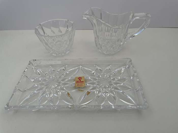 NACHTMANN GERMANY -  CRYSTAL SUGAR & CREAMER & TRAY - IMMACULATE CONDITION WITH ORIGINAL LABEL
