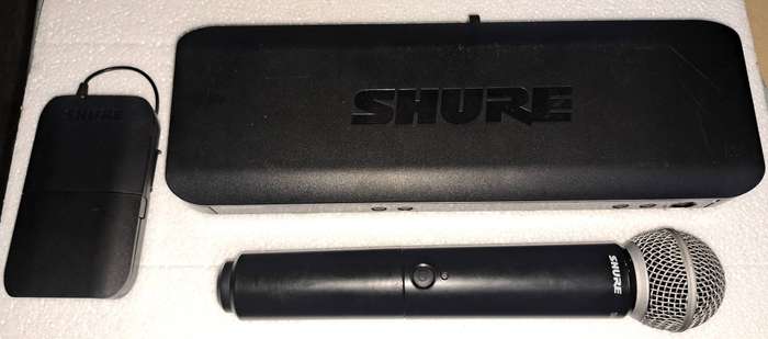 Shure wireless microphone set