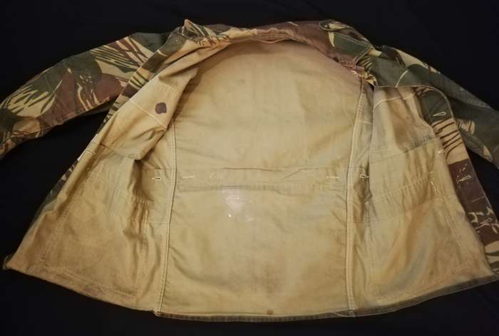 Rhodesian Army Bush Jacket, Medium. No overseas postage.