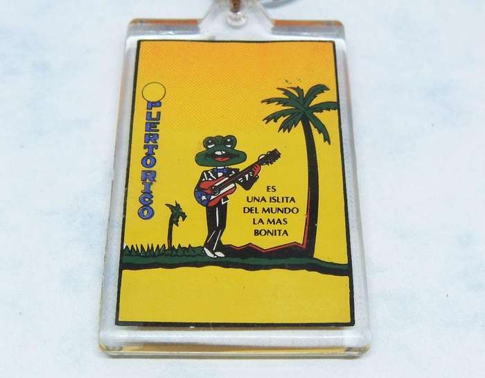 UNDER R100 - Vintage Keyring - Puerto Rico