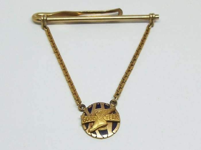 UNDER R100 - Collectable - Vintage tie pin - Goodyear tyres