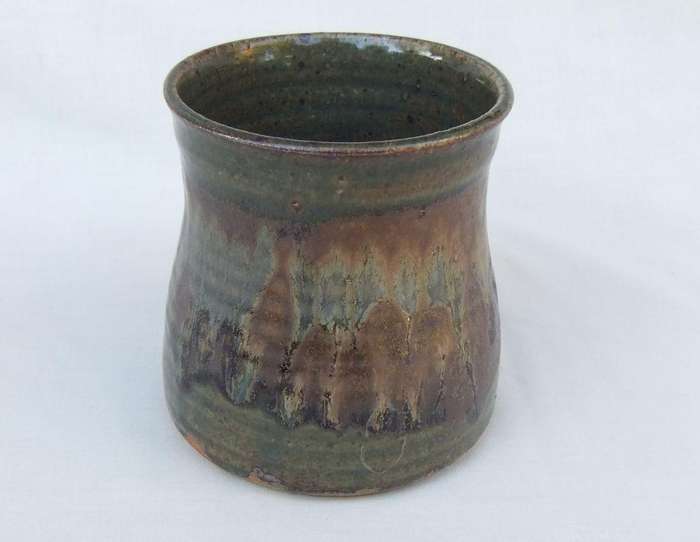A vintage handmade pottery beaker by Paul Melser