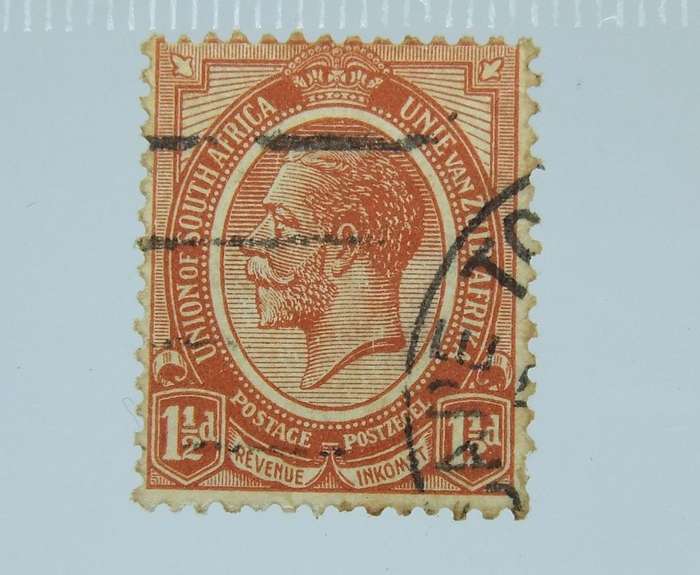 UNDER R100 -Antique / Vintage postage stamp - Union of South Africa one and a half pence