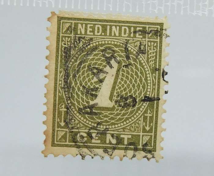 UNDER R100 -Antique / Vintage postage stamp - Netherlands 1 cent Ned-Indie