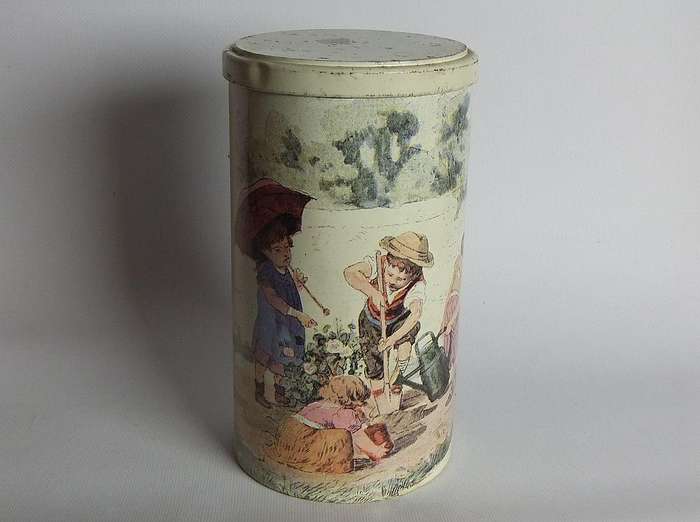 UNDER R100 - Vintage tin - Massilly France