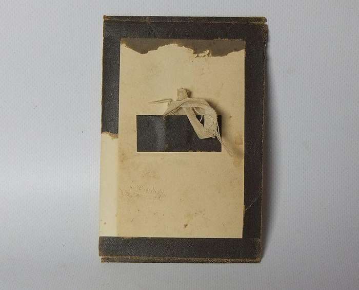 UNDER R100 - Vintage / Antique photograph - Young lady