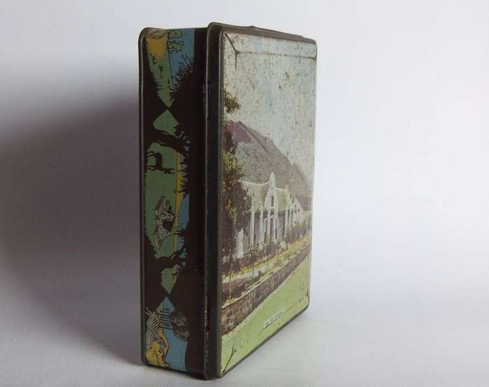 UNDER R100 - Vintage tin - Hex River homestead