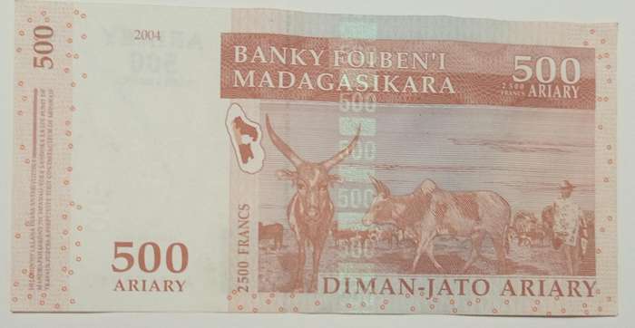 MADAGASCAR 500 ARIARY BANKNOTE