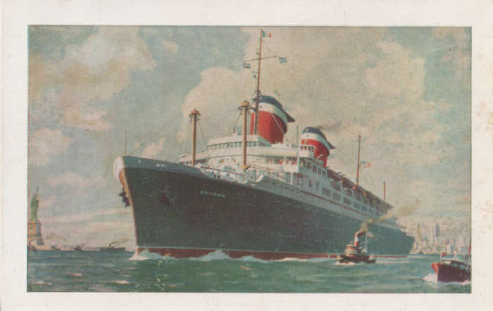 SHIPS OF THE WORLD POST CARDS SS AMERICA