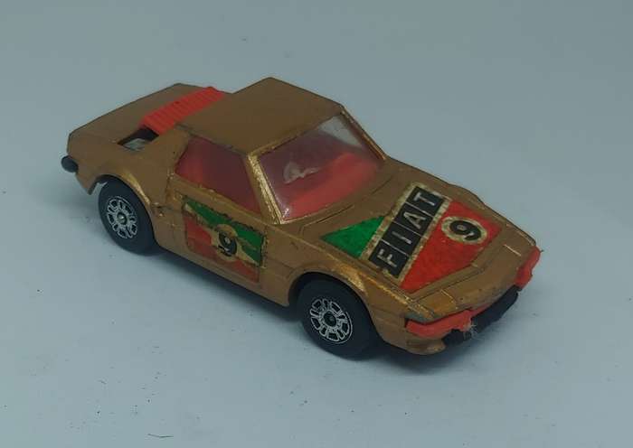 CORGI JUNIORS FIAT XI/9