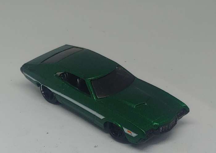 HOT WHEELS MUSSLE CAR 1/64