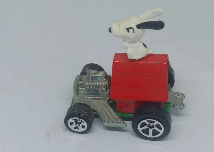 MATCHBOX SNOOPY