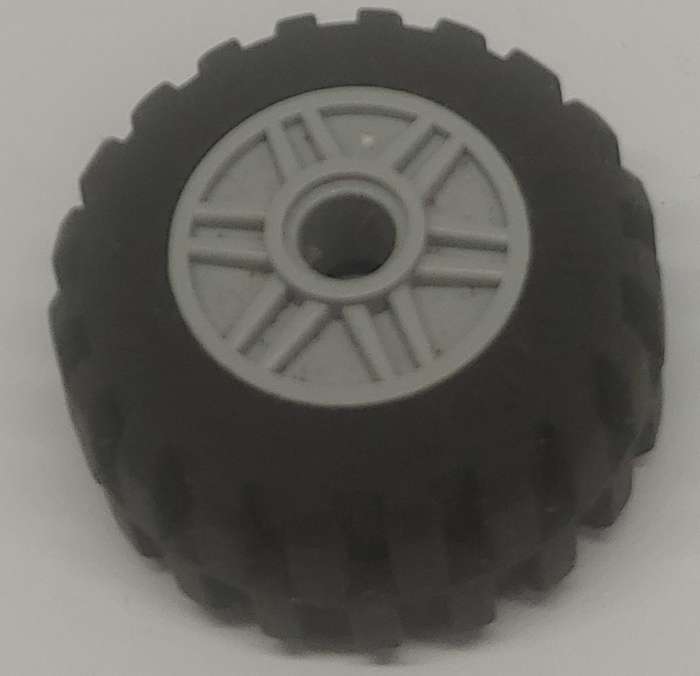 USED LEGO RIM AND TYRE 3CM