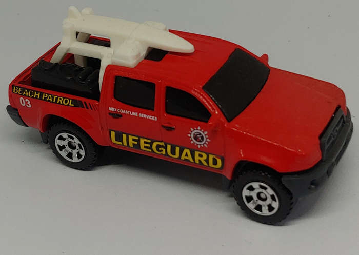 MATCHBOX TOYOTA TACOMA BEACH PATROL 1/64