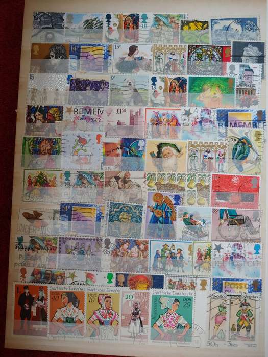 PRONTO A4 STOCKBOOK FULLY LOADED MIXED WORD STAMPS 16/32 PAGES NOT ALL SHOWN