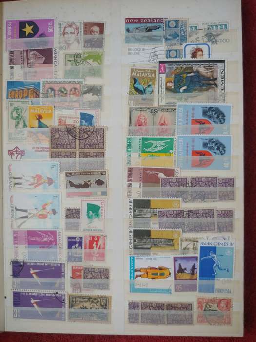 A4 PATENTO ALBUM LOADED WITH MIXED WORLD STAMPS 16/32 PAGE NOT ALL SHOWN NOT CHECKED