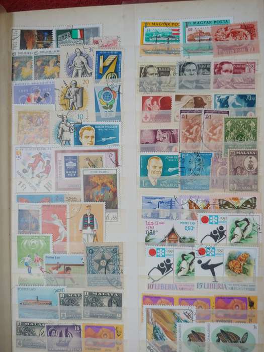 A4 PATENTO ALBUM LOADED WITH MIXED WORLD STAMPS 16/32 PAGE NOT ALL SHOWN NOT CHECKED