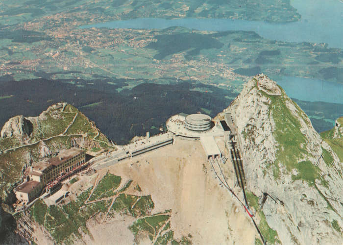 MINT POST CARD