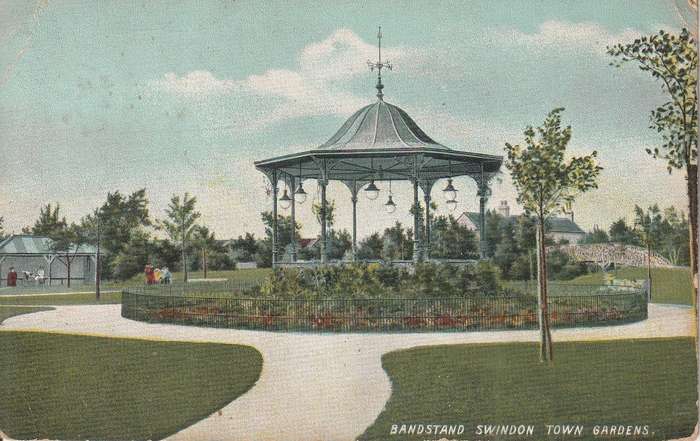 USED POST CARD BAND STAND SWINDON TOWN GARDENS POSTED 1905
