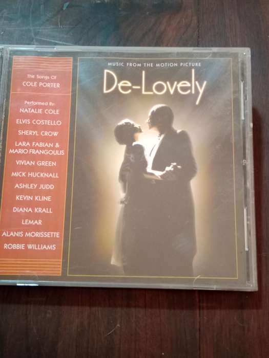 De-Lovely