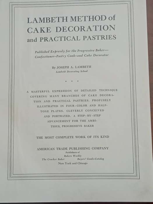 Lambeth method of cake decoration and practical pastries