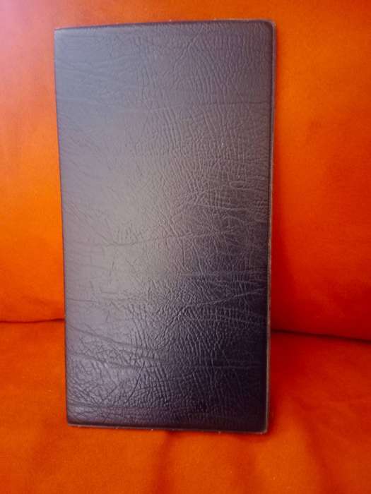 10 slot Slimline leather menu covers , 35 menu's