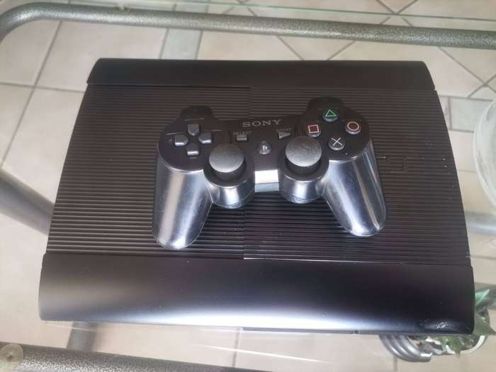 Playstation 3 Super slim 1 Terabyte 79 Full Games on Hardrive Game List in Pics