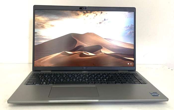 Dell Latitude 5540 15.6-inch Core i5-1335U 16GB RAM 512GB SSD Win 11 Pro Laptop Excellent Condition