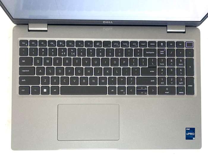 Dell Latitude 5540 15.6-inch Core i5-1335U 16GB RAM 512GB SSD Win 11 Pro Laptop Excellent Condition