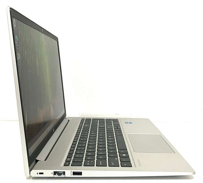 HP ProBook 450 G9 15.6" i5-1235U 8GB 512GB Win 11 Pro Excellent Condition