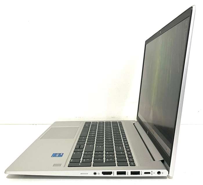 HP ProBook 450 G9 15.6" i5-1235U 8GB 512GB Win 11 Pro Excellent Condition