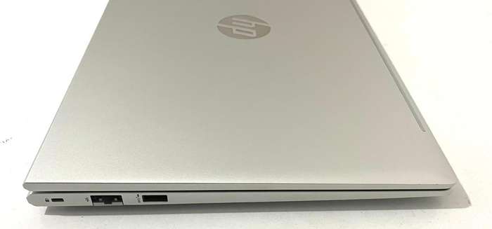 HP ProBook 450 G9 15.6" i5-1235U 8GB 512GB Win 11 Pro Excellent Condition